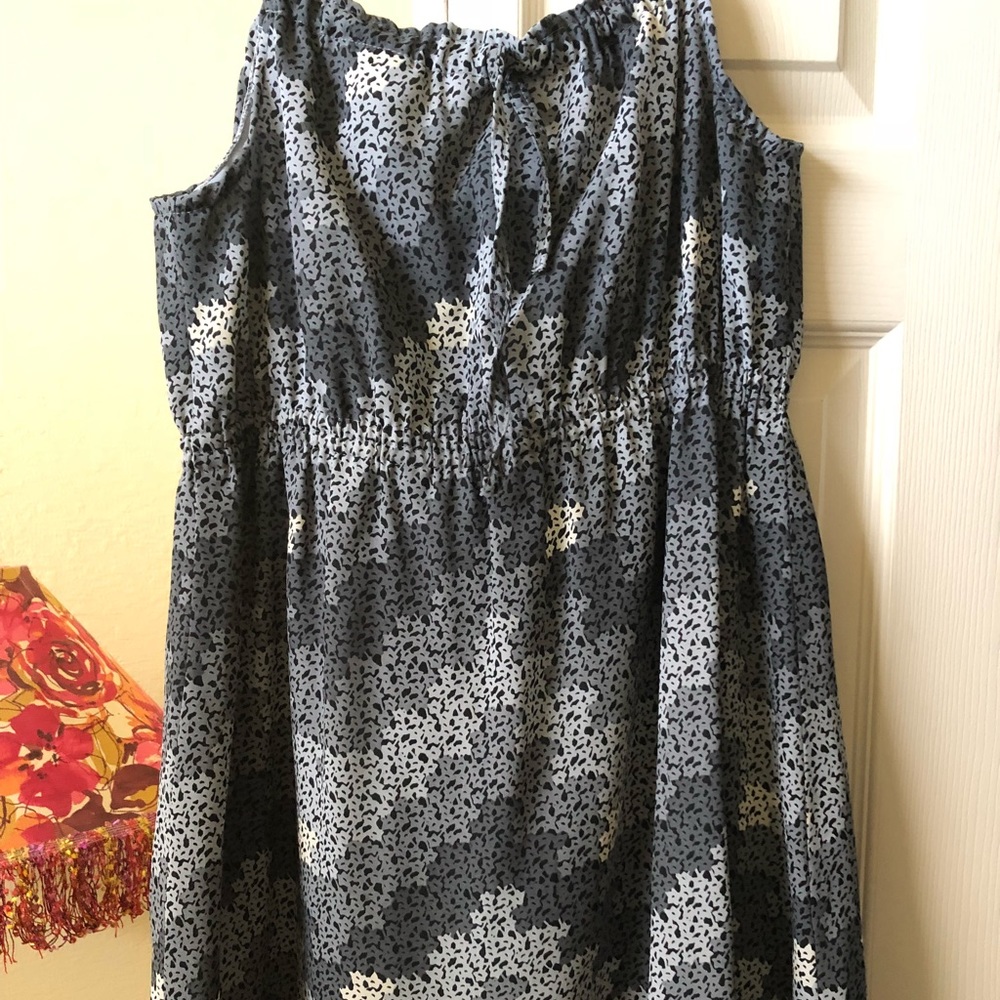 Grey, white and black patterned dress
